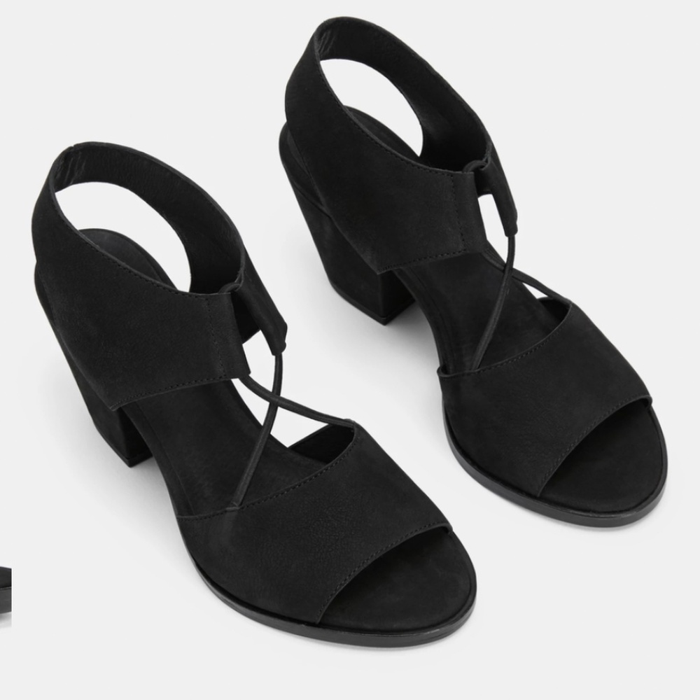 Doe Tumbled Nubuck Leather Slingback Heeled Sandal Sz 6 Black